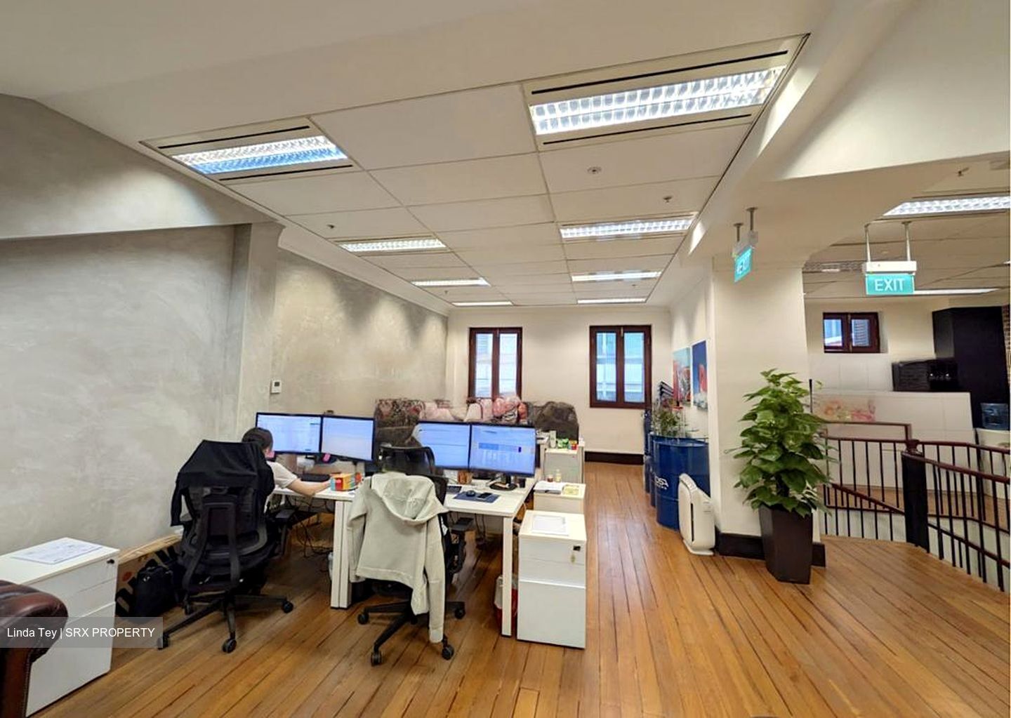 Uob Plaza (D1), Office #616382271